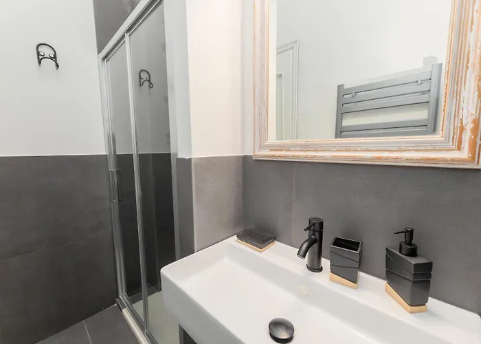 Saluzzo Urban Apartament *